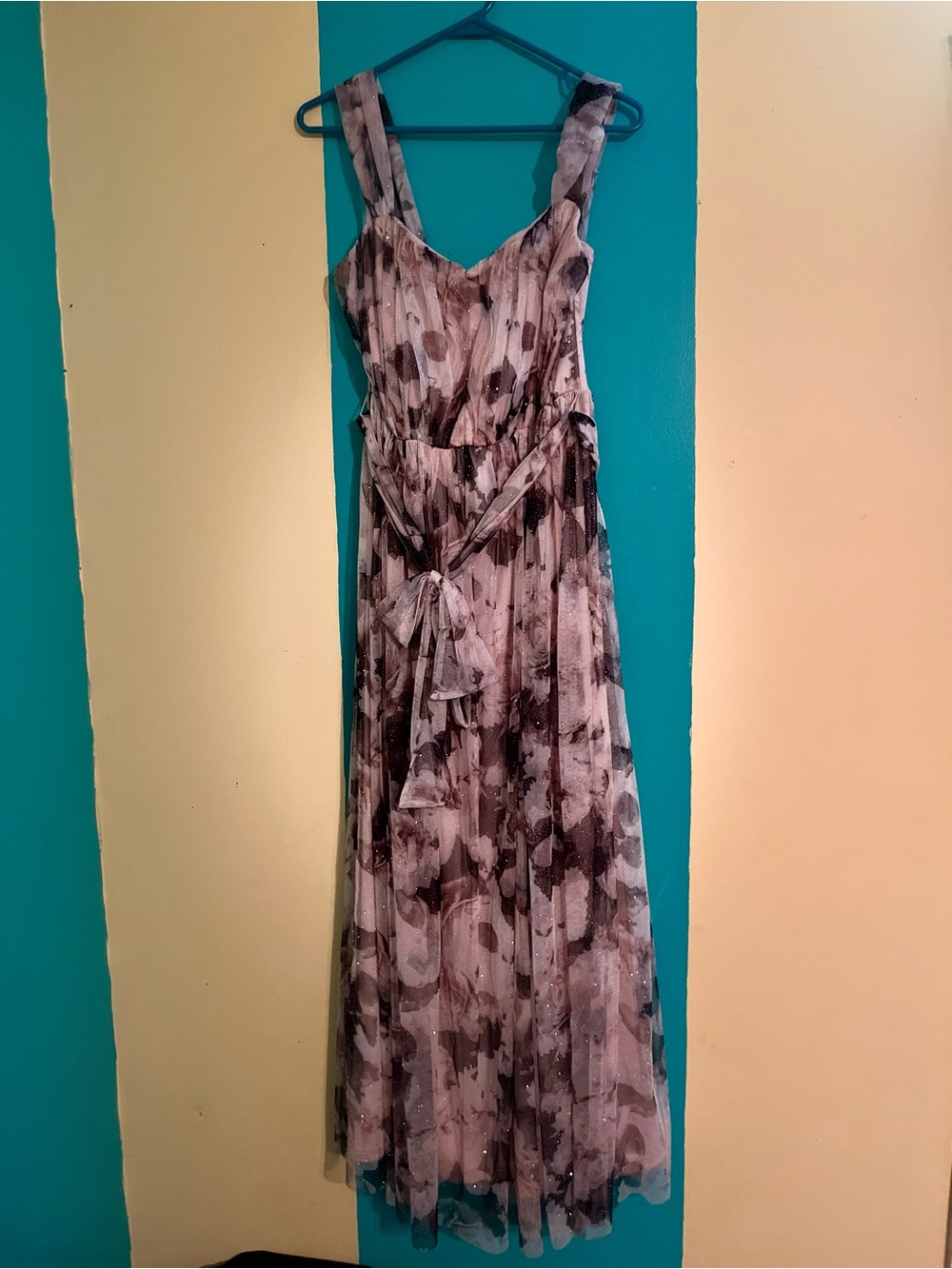 Floral Print Maxi Dress in Shimmery Gold and Black (see all pictures)